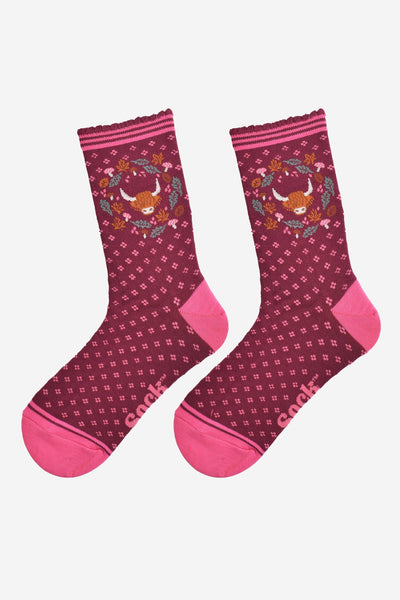 Women's Bamboo Socks - Burgundy/Pink, Highland Cow Wreath