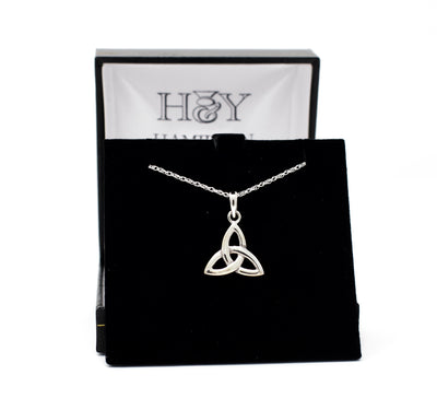 Celtic Trinity Knot Silver Pendant- Large 0075